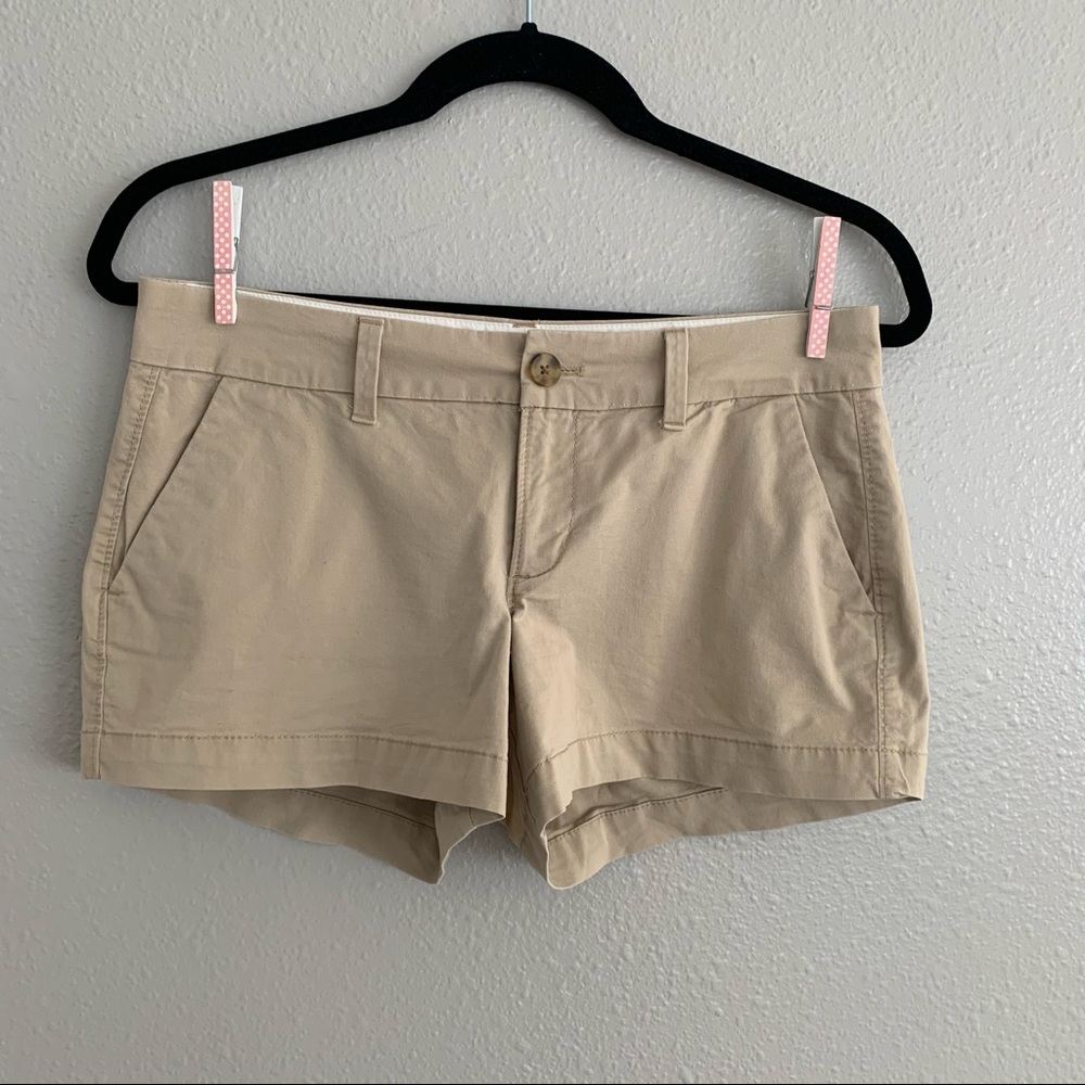 Old Navy Khaki 3” Shorts